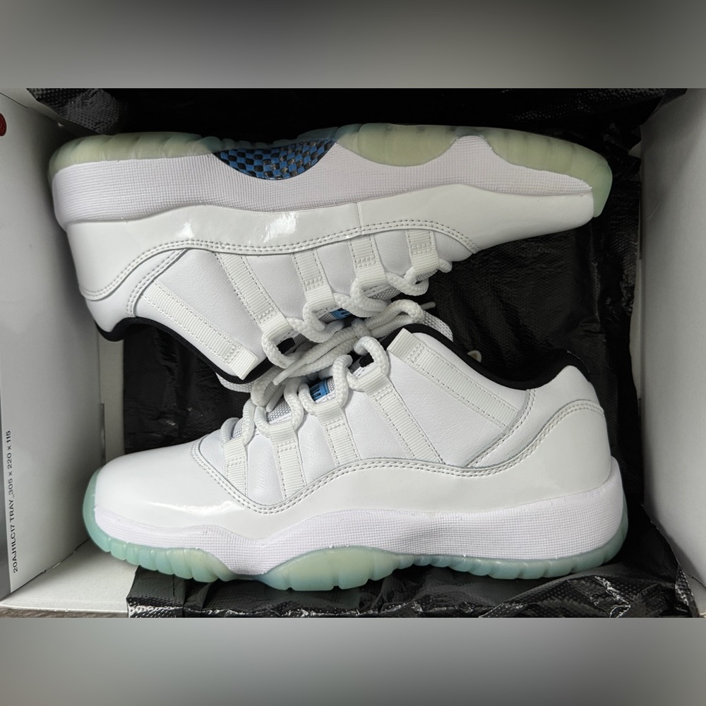Jordan Air 11 Retro Low (GS) Legend Blue
